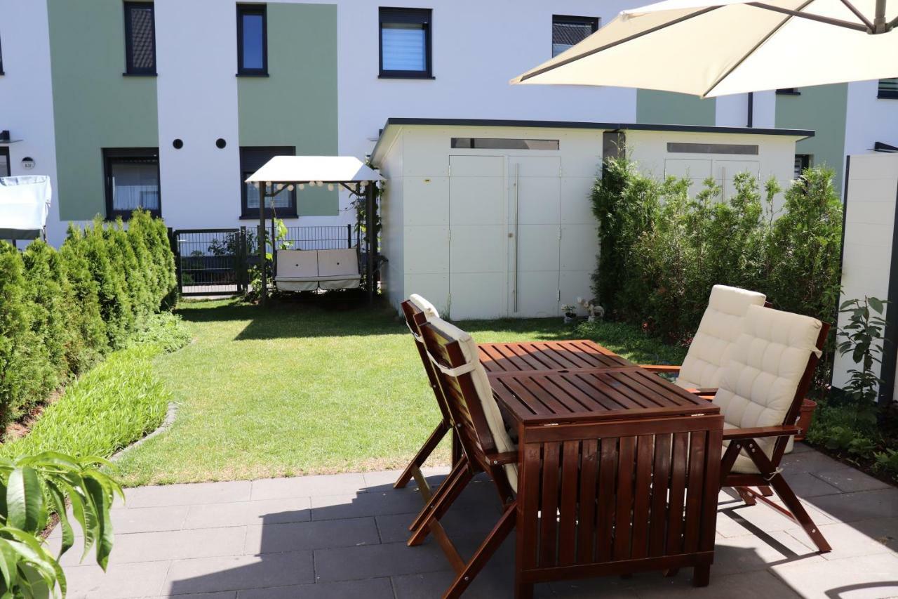 Privatzimmer An Der Messe Hanover Exterior photo